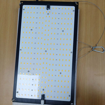 2021 New type weedqb LED grow light 150W with APP dimmer fast delivery